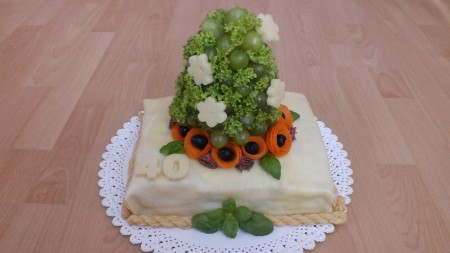 Torta k 40. narodeninám: 40 € (rozmer 23 cm x 25 cm)